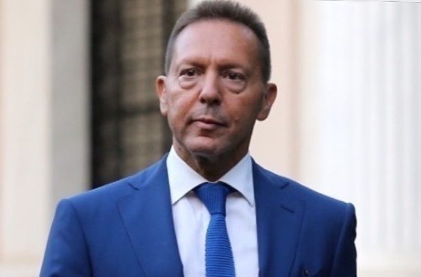 Γιάννης Στουρνάρας