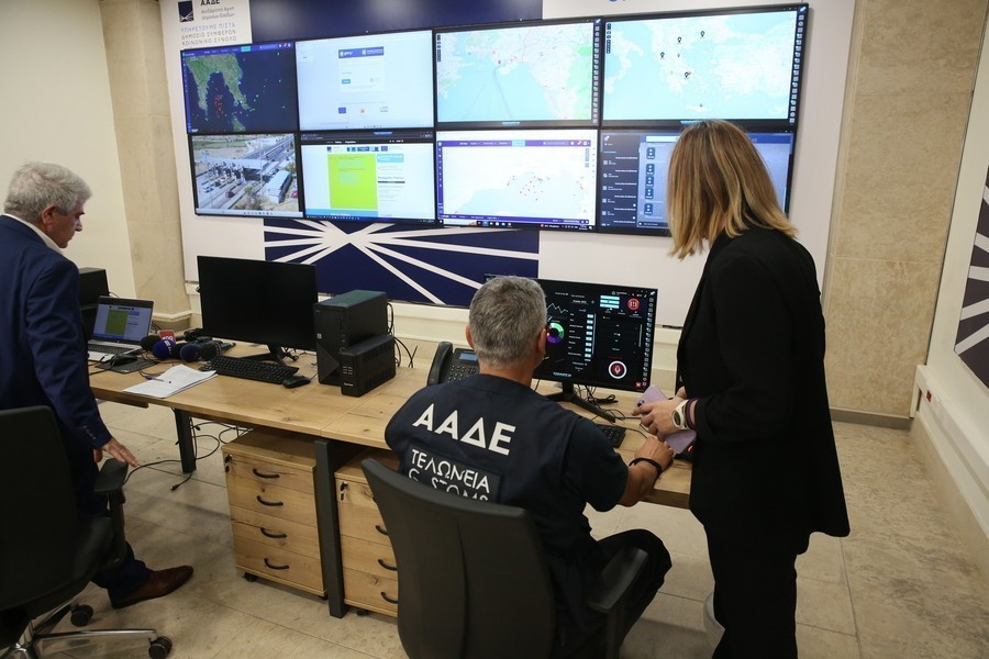 Οι Έλληνες χρωστάνε πάνω από 111 δισ. ευρώ στην εφορία – Αύξηση 4