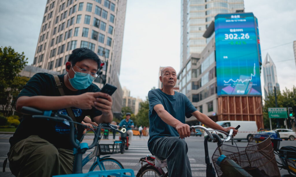 Κίνα: Πρωτοφανείς αναταράξεις και αλλαγές στο παγκόσμιο εμπόριο φέρνουν οι δασμοί