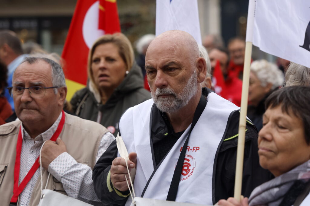 «Ωρολογιακή βόμβα» το δημογραφικό