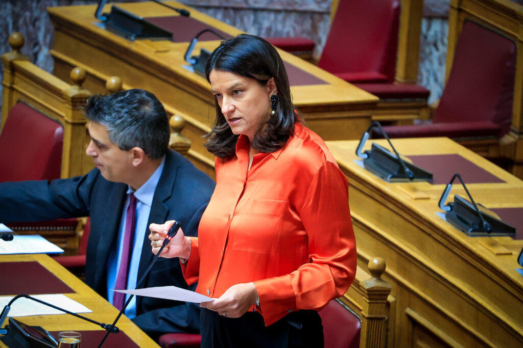 Κεραμέως: Ρεκόρ προσέλευσης με 2.500 προεγγραφές καταγράφεται στις «Ημέρες Καριέρας» της ΔΥΠΑ