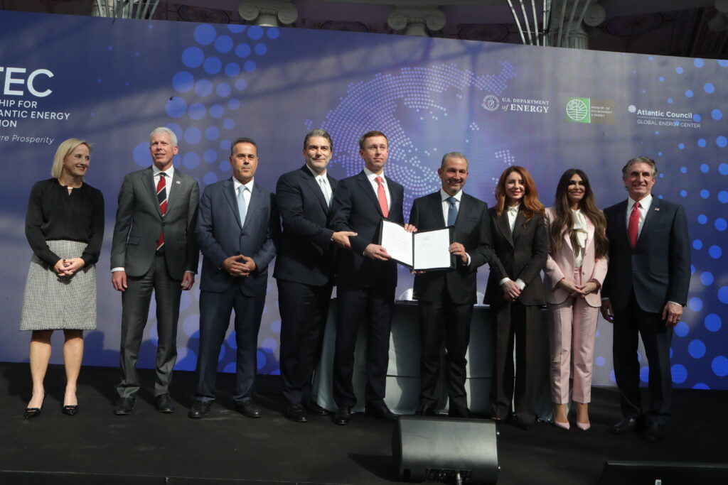 Αμερικανική χρηματοδότηση για ελληνικές υποδομές αερίου