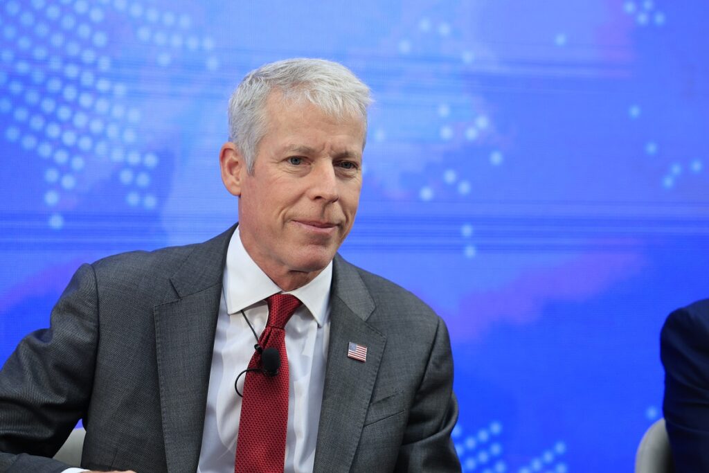 Chris Wright: Η Ελλάδα σημείο εισόδου για το αμερικανικό Υγροποιημένο Φυσικό Αέριο