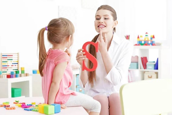 Ξεκινά το πρόγραμμα Πρώιμης Παιδικής Παρέμβασης με voucher έως 800€ – Ποιους αφορά