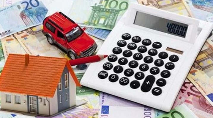 Τεκμήρια 2025: Μειώσεις έως 50% στα ΙΧ και 30% σε κατοικίες & σκάφη – Πώς διαμορφώνεται ο λογαριασμός