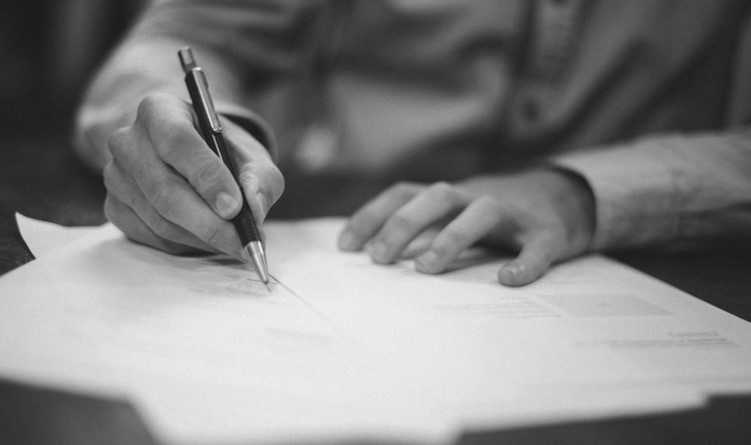 Κληρονομιές: Το «πριν» και το «μετά» των μεγάλων αλλαγών στον Αστικό Κώδικα – 21 ερωτήσεις και απαντήσεις