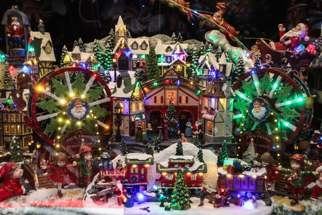 Ακρίβεια στα Χριστουγεννιάτικα ψώνια: Πόσο κοστίζει φέτος ο στολισμός – Αναλυτικές τιμές σε δέντρα