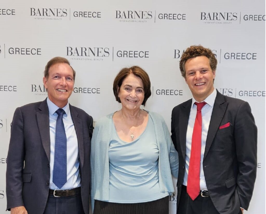 Άλμα επενδύσεων: Πώς η Ελλάδα γίνεται μαγνήτης για luxury real estate – Tι αναζητούν οι αγοραστές