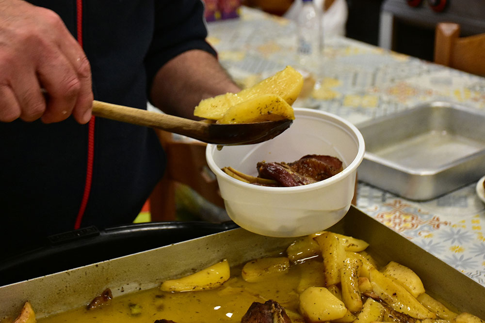 ΕΛΣΤΑΤ: Αντιμέτωπο με την πείνα το 7% των Ελλήνων