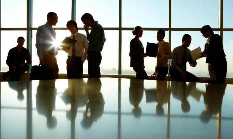 Έρευνα ΙΝΕ ΓΣΕΕ: Τι δείχνουν τα στοιχεία της ετήσιας έκθεσης για την ελληνική οικονομία και την απασχόληση