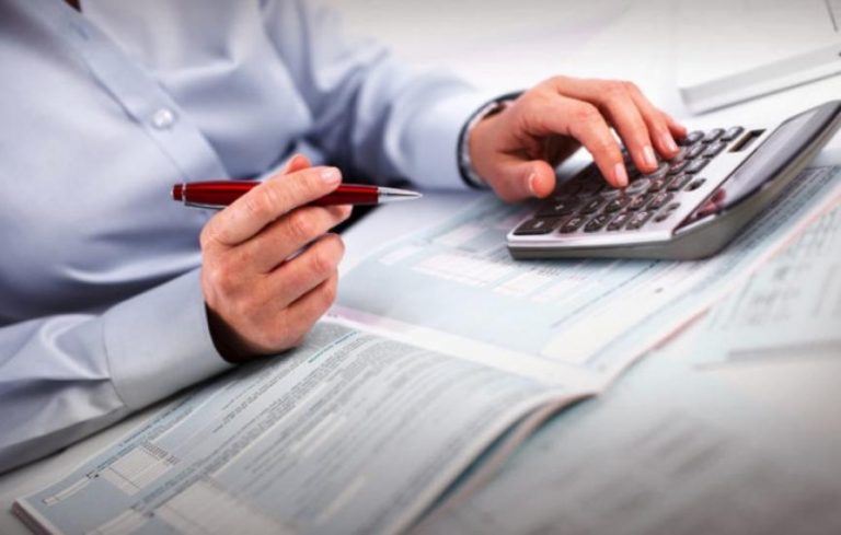 Έκπτωση φόρου έως 16.000€ για ανακαινίσεις κατοικιών και κτιρίων: Τι ισχύει για το 2025 και 2026