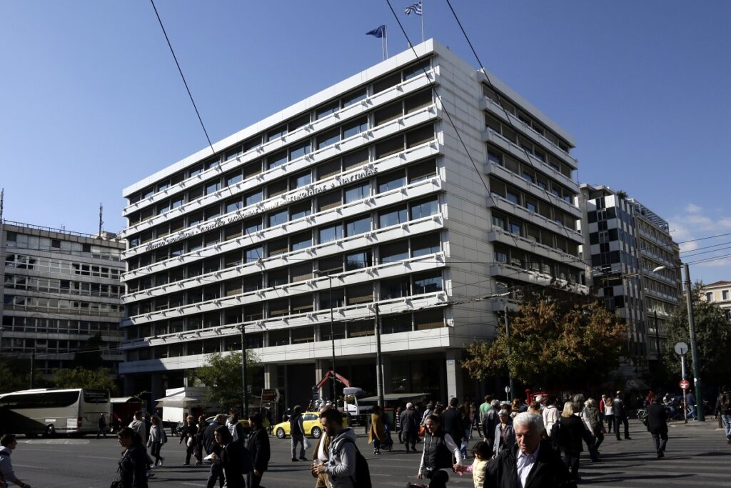 ΥΠΟΙΚ: Στο 1