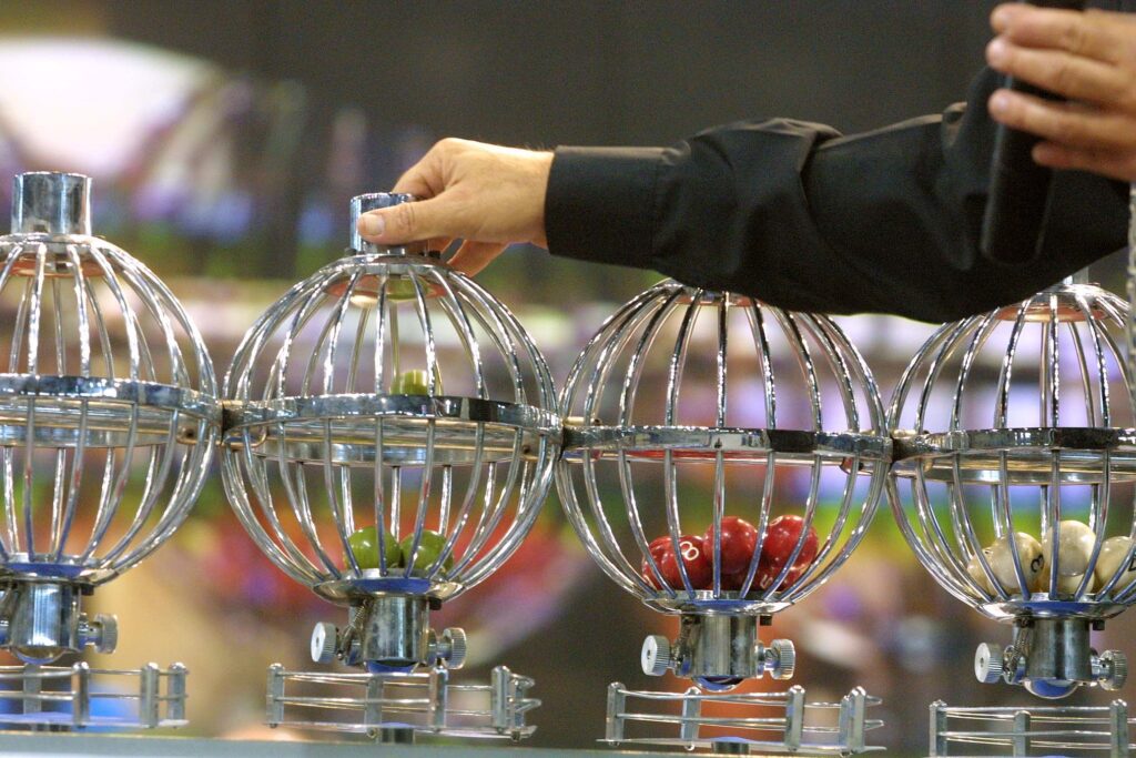 Φορολοταρία: Έγινε η κλήρωση για τις συναλλαγές του Σεπτεμβρίου – Δείτε εάν κερδίσατε έως 50.000 ευρώ