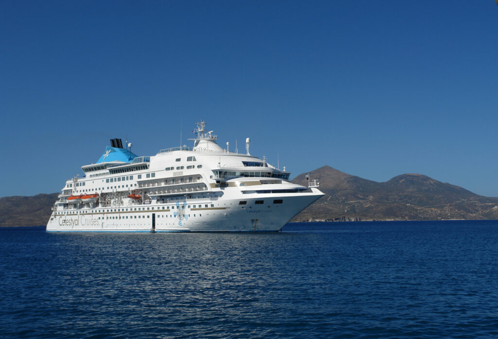 Επιβολή «Τέλους Κρουαζιέρας» για επιβάτες που αποβιβάζονται σε ελληνικά λιμάνια – 20 ευρώ για Μύκονο και Σαντορίνη