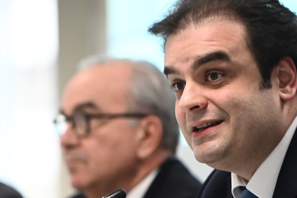 Κυρ. Πιερρακάκης: «Στηρίζουμε την ευρωπαϊκή πρόταση για τέλος 2 ευρώ στα φθηνά δέματα από την Ασία»