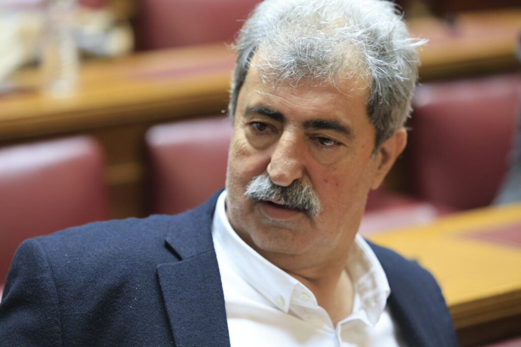 Βουλή: Άρση ασυλίας Πολάκη προτείνει η Επιτροπή Δεοντολογίας για τη μήνυση Κασσελάκη – «Πρόκειται για απατεώνα» είπε ο βουλευτής