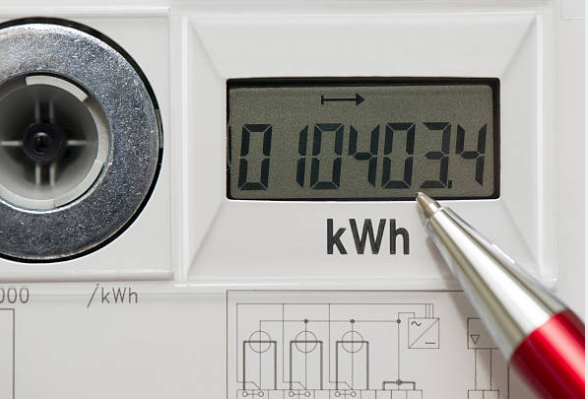 Αυξήσεις στο ρεύμα στην Ελλάδα  – Ποιες χώρες πλήρωσαν ακριβότερα