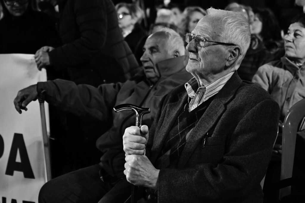 Συντάξεις Δεκεμβρίου: Ανατροπή της τελευταίας στιγμής με την πληρωμή στους συνταξιούχους – Τι θα συμβεί