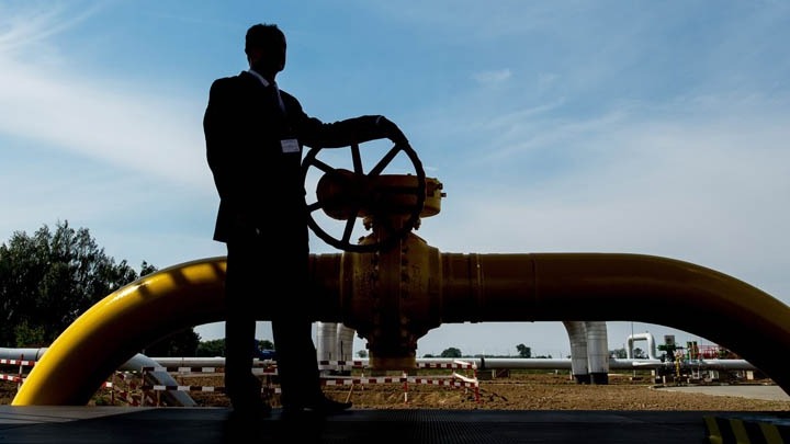 Η Ελλάδα μεταμορφώνεται σε ενεργειακή πύλη: Πέντε κινήσεις-ματ αλλάζουν τον χάρτη της ΝΑ Ευρώπης