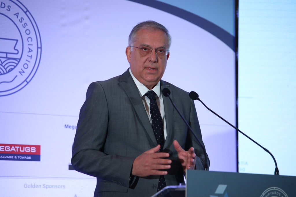 Θεοδωρικάκος: Μειώσεις τιμών έως 9,5% σε 1.740 προϊόντα – Τι περιλαμβάνει η νέα πρωτοβουλία