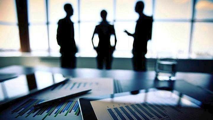Επίδομα ανεργίας: Ποιοι το δικαιούνται, πόσα παίρνουν και πότε πρέπει να κάνουν αίτηση