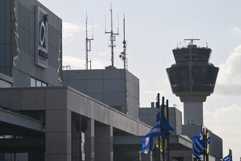 ΔΑΑ: Η Μέση Ανατολή διατηρεί ισχυρό ρόλο στην επιβατική κίνηση