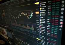 Η ADEX θέτει κοινό περιβάλλον για τις αγορές ρεύματος τριών χωρών a computer screen with a bunch of data on it