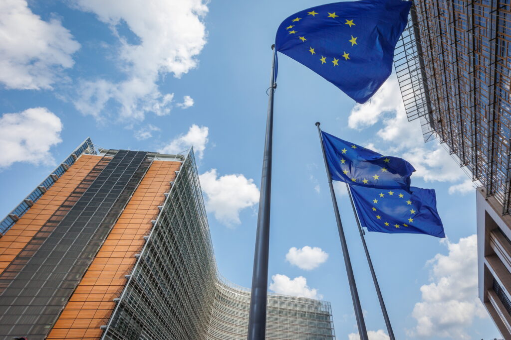 Κομισιόν: «Στενή» η προσφορά ντίζελ έως το 2027 – Στο επίκεντρο και τα καύσιμα για την άμυνα