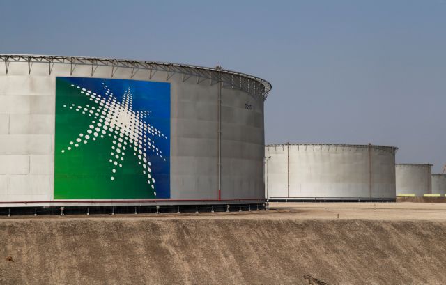 Bloomberg: Ο επικεφαλής της Aramco προειδοποιεί για τρομακτικά χαμηλά πετρελαϊκά αποθέματα