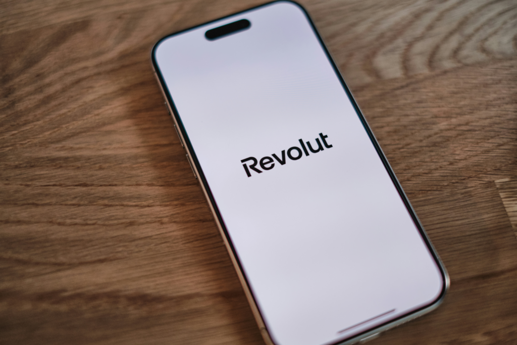 Revolut για Google Cloud: «Tα χρήματα και τα δεδομένα των πελατών μας παραμένουν ασφαλή»
